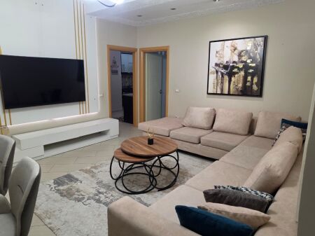  JEPET ME QIRA APARTAMENT 2+1 – ASTIR   Adresa: Astir, pranë bar Oslo