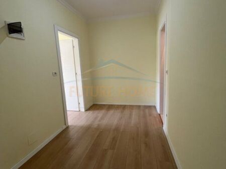 Shitet, Apartament 1+1,Rruga Irfan Tomini, Tiranë