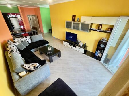 APARTAMENT 2+1+2 me 2 POSTE PARKIMI - VILAT GJERMANE