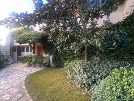 3-storey villa for rent with pool and superb view, Petrelë, Tirana - 3500€ | 421 m²