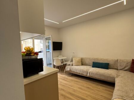 Apartament 2+1 ne Shitje, Prane Shkolles Bashkuar ID 5784