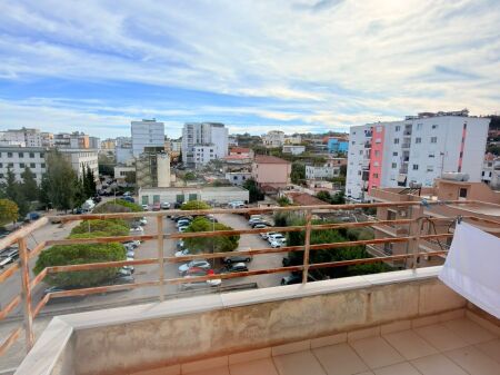 FOR RENT 2+1 APARTMENT NEAR THE REGIONAL HOSPITAL, DURRES
