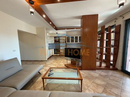 Qera, Apartament 2+1, Blloku, Tiranë