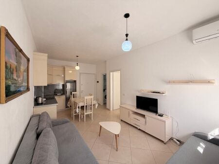 OKAZION. Apartament ne shitje 1+1 ne Golem
