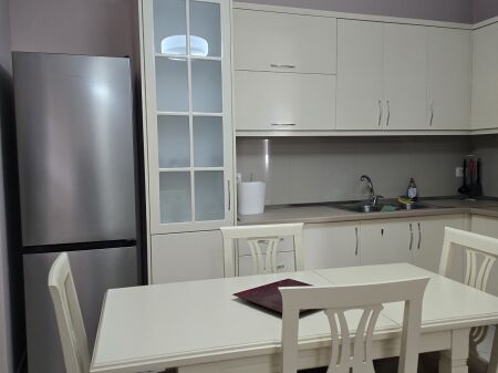 Affittasi appartamento 1+1 nel complesso Delijorgji