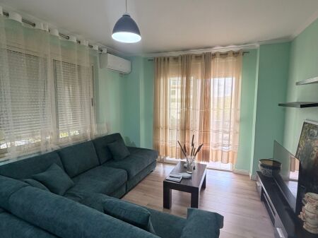 1+1, lago secco, 620 mila lek