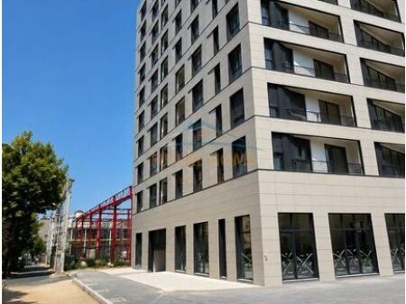 Spazio ufficio in affitto ad Ali Dem, Tirana 🏢
