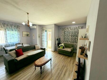 Apartment for sale 1+1, Kavaja's rock 30 m away from the sea