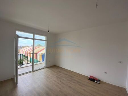 For sale, Apartment 1+1, Sauk, Tirane.