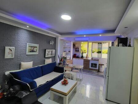 🏡 SHITET APARTAMENT 2+1 | PARKU I AUTOBUSËVE
