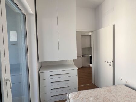 1+1, mangalem ali dem complex, 400 thousand lek