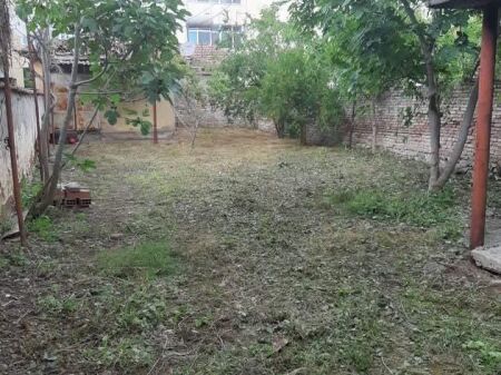 Shitje | Tokë / Truall | Mbrapa Shkolles 4 Dëshmorët | 420000 € ( lek)