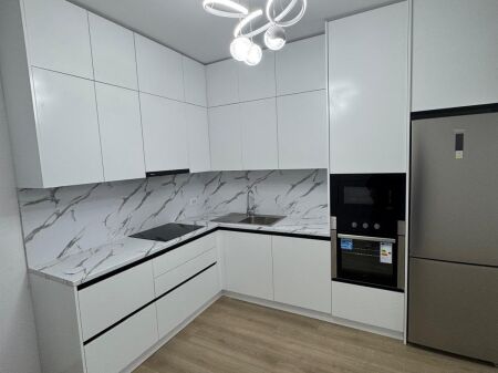 jepet me qera apartament 3+1