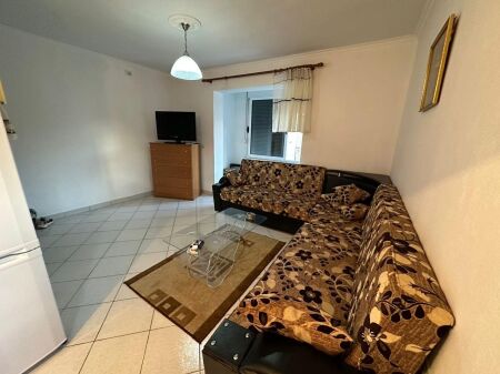 🏡 SHITET APARTAMENT 1+1 – YZBERISHT, TE GEGA OIL