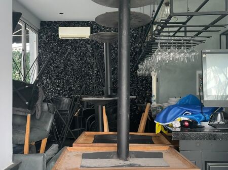 LOKAL ME QERA 90M2 21 DHJETORI 60.000 LEKE FH-98180