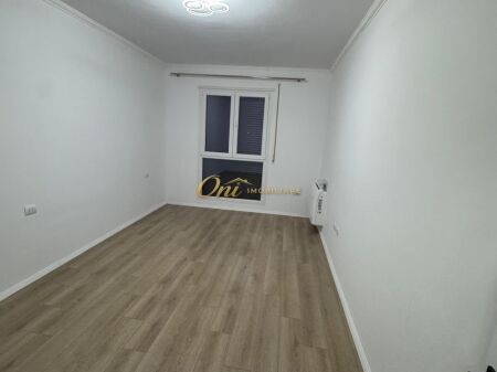 PASKUQAN APARTAMENT PER QERA 3+1+2
