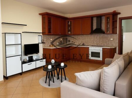 JEPET ME QIRA APARTAMENT 1+1 – PRANË HOTEL DYRRAH, PLAZH, DURRËS!