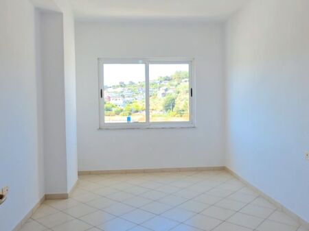 Apartment 2+1 for sale in Astir
