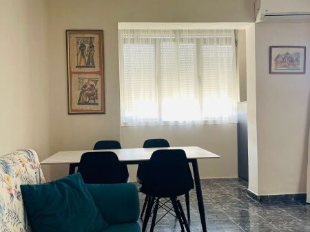 Jepet apartament me qira 1+1