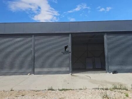 WAREHOUSE FOR RENT 220M2 MEZEZ 170,000 LEKE