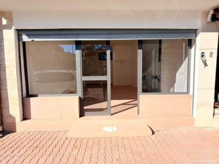 JEPET ME QERA AMBIENT BIZNESI PRANE MARKATES, DURRES