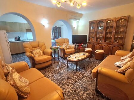 FOR SALE 1+1 APARTMENT ADAPTED TO 2+1 – NEAR THE SCHOOL “MIHAL GRAMENO”, TIRANA