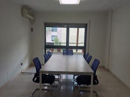 🏢 UFFICIO IN AFFITTO | BLLOKU