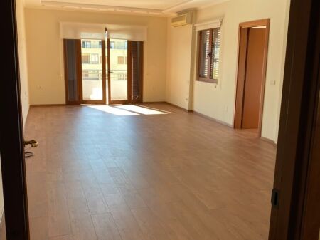 🏢 UFFICIO IN AFFITTO | BLLOK, TIRANA