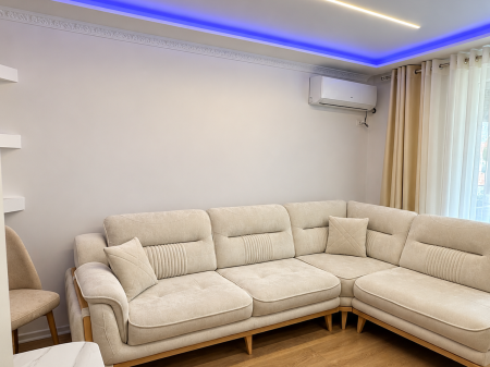  Super Apartament Modern me Qira – Tek Piceri Kinostudio – 50.000 lek 