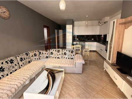 Shitet,Apartament 2+1+2,Kompleksi Fratari,Unaza e Re/Astir