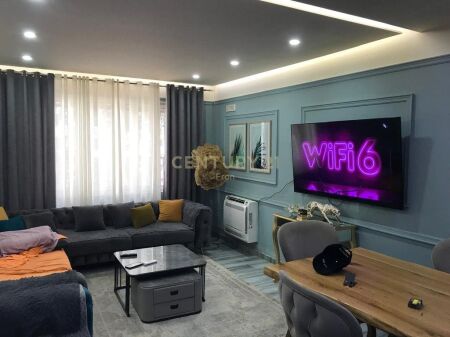 APARTAMENT 2+1 PER SHITJE NE QENDER KAMEZ
