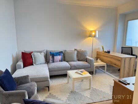Apartament 1+1 Per Qira Tek Kompleksi Usluga!