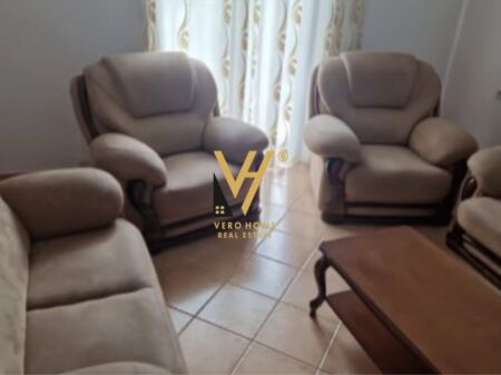 3+1 ENTRANCE FOR RENT ON ELBASAN STREET 64,000 LEKE