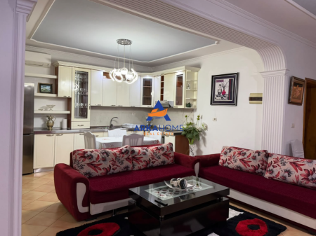 JEPET APARTAMENT ME QERA 2+1 "SIRI KODRA,PRANE NENSTACJONIT ELEKTRIKE " 50.000 LEKE