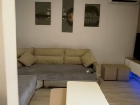 Appartamento 1+1 in vendita in via 5 Maji, vicino al Concord Center .  