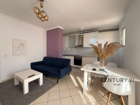 JEPET ME QIRA APARTAMENT 1+1 – SHKOLLA E BALETIT, TIRANË
