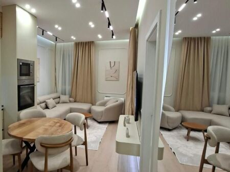 Qera | Apartament 1 + 1 | Stacioni Trenit | 750 €/muaj