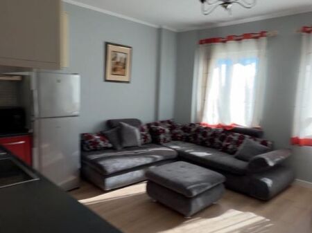 Shitet apartament 2+1 tek Pallatet e Verdha (139 milion) 83 m2 .