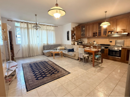 SHITET APARTAMENT 3+1 | KOMUNA E PARISIT – PRANË KIKA 1