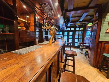  FOR SALE / Bar Restaurant in BLLOK