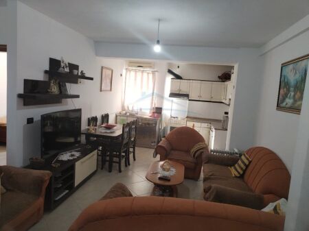 Affitto, Appartamento 2+1+2 Posti Auto, Residenza Euro 3D, Selite, Tirana