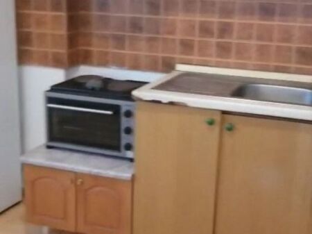 APARTAMENT 1+1 28,000 LEKE PAS FAKULTETIT TE MJEKESISE