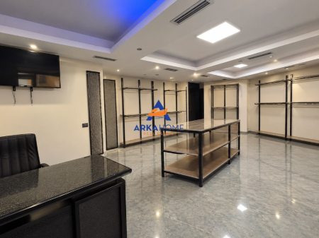 BUSINESS UNIT FOR SALE 94 M2 "OPPOSITE DIPLOMAT 1,VASIL SHANTO " 285000 EURO