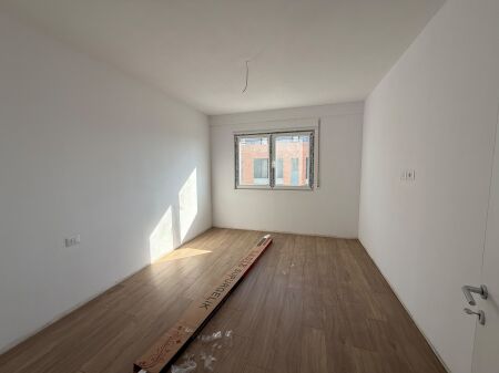 APARTMENT FOR SALE 2+1+2 WITH PARKING SPACE IN PASKUQAN !