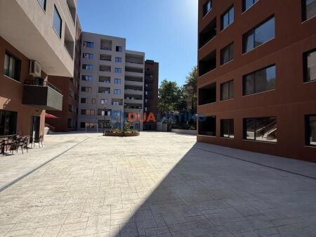 SHITET APARTAMENT 1+1+POST PARKIMI KOMPLEKSI XHELUKS