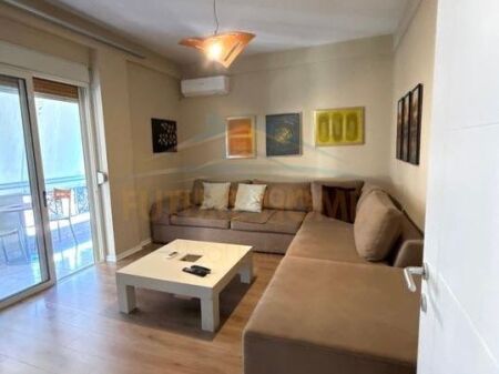 Qera, Apartament 1+1+2 Kuzhinë e Veçuar, Vasil Shanto, Tiranë