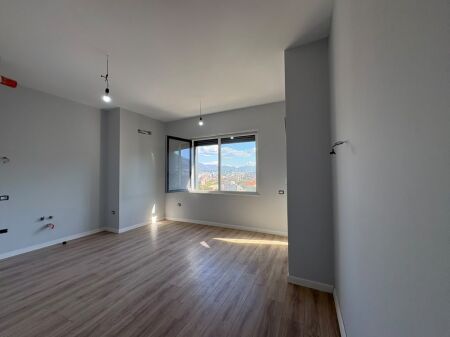 WE ARE SELLING A 1+1 APARTMENT – HENKE RESIDENCE