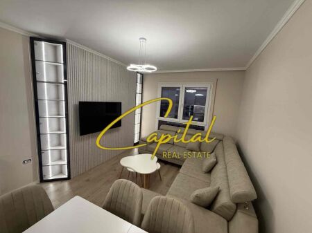 SHITET APARTAMENT 2+1+2 PASKUQAN 15.000.000 LEKE