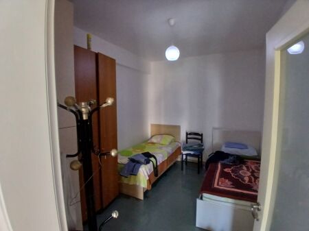 JEPET ME PERA APARTAMENT 2+1 – PRANE TIRANA BANK. BULEVARDI VLORE_SKELE