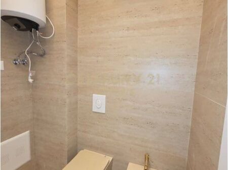 Apartament 1+1 Me Qira në Sheshi Willson